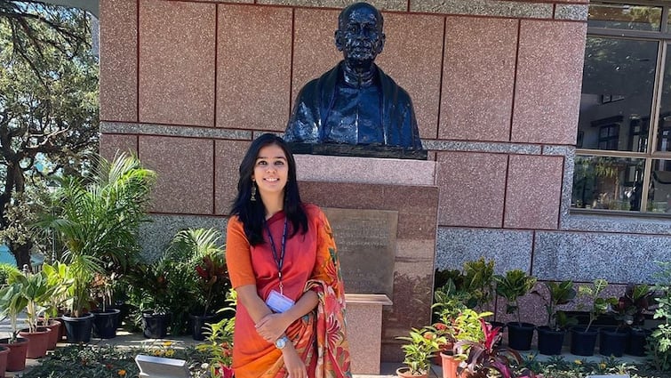 Inspiring Success Story of Anisha Tomar From Setbacks to IFS Officer in Her Third Attempt Success Story: दो बार फेल हुईं, बीमारी से लड़ी लेकिन हिम्मत नहीं हारी, AIR 94 लाकर बनीं IFS ऑफिसर