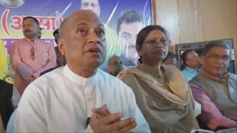 Bihar CM Nitish Kumar Son Nishant Kumar Entry in Politics RCP Singh Reaction 'नीतीश बाबू मुंह क्यों नहीं खोल रहे', निशांत कुमार की राजनीति में एंट्री की चर्चाओं पर बोले RCP सिंह
