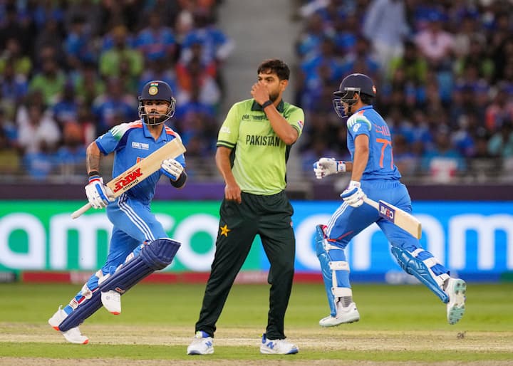 He said that after fielding for 50 overs, the way he was running runs while batting, this is a commendable compliment. Kohli scored an unbeaten 100 runs during this period. Where he hit 7 fours and he scored the remaining 72 runs.