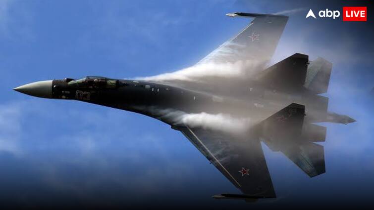 Russia sukhoi su 57 Fighter Jet landing in Iran after returning attending  Aero India programe 2025 भारत से लौटते वक्त  इस इस्लामिक देश में उतरा रूस का Su-57 फाइटर जेट, जानें क्यों पुतिन के खतरनाक हथियार को करवाना पड़ा लैंड