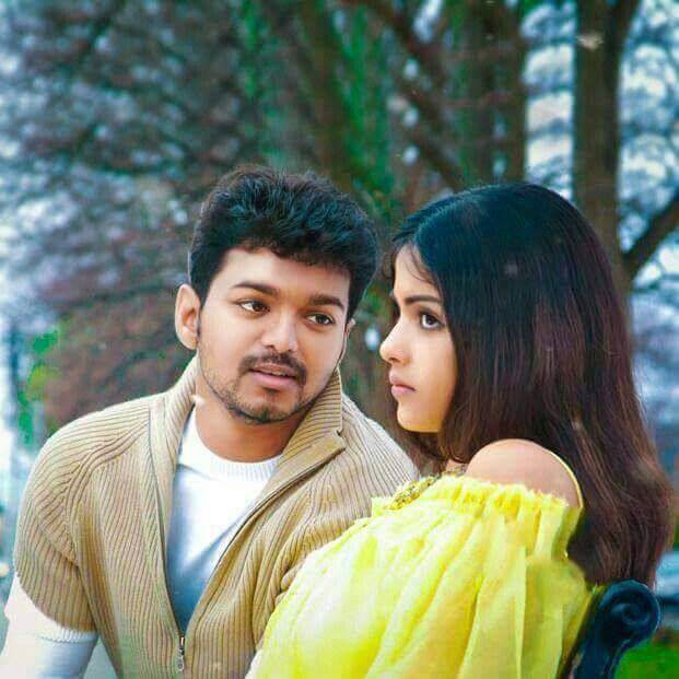 உடனே, வார்டு ரோப் ரூம் இருக்கா என்று கேட்டுள்ளார். இதையடுத்து விஜய் பெட்ரூம் காட்டியிருக்கிறார். அந்த ரூமுக்குள்ள சென்ற தேவி ஸ்ரீ பிரசாத், வாய்ஸ் ரூம் ரெடி செய்திருக்கிறார். அங்கிருந்து தான் விஜய்யின் சச்சின் படத்தில் இடம் பெற்ற வாடி வாடி கைபடாத சீடி என்ற பாடலை பாடியிருக்கிறார் என்று ஜான் மகேந்திரன் கூறியிருக்கிறார் என்பது குறிப்பிடத்தக்கது.
