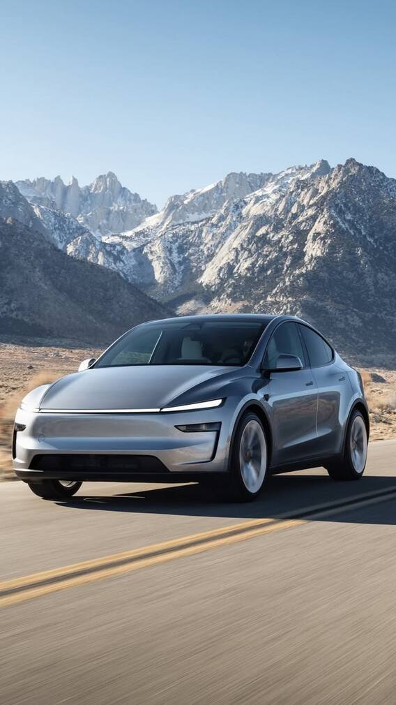 अमेरिका में कितने की मिलती है टेस्ला कार?