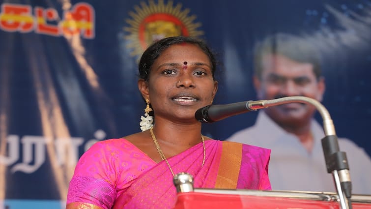 Kaliammal Quits Naam Tamilar Katchi From The Post Womens Wing Leader Kaliammal Quits NTK: நாம் தமிழருக்கு குட் பை! கட்சியில் இருந்து விலகினார் காளியம்மாள்! அடுத்து எந்த கட்சி?