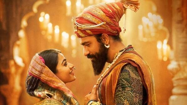 मिडिया रिपोर्ट्सनुसार, महाराणी येसूबाईंच्या भूमिकेसाठी कतरिना कैफला संपर्क साधण्यात आल्याचा दावाही करण्यात आला आहे. मात्र, काही कारणास्तव ती त्यात सहभागी होऊ शकली नाही.