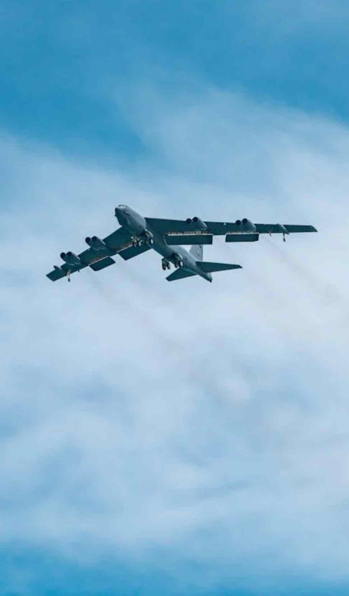 कारगिल युद्ध के दौरान इंडियन एयर फोर्स (IAF) के ऑपरेशन्स को ऑपरेशन सफेद सागर नाम दिया गया था