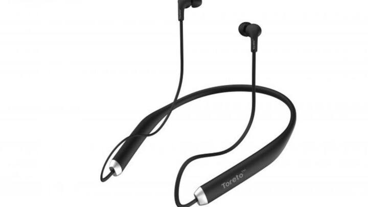 অতিরিক্ত ব্লু টুথ হেডফোন ব্যবহারে কানের সমস্যা তৈরি হয় বইকি। কানের উপর বড়সড় প্রভাব করে।