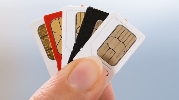 how to check sim card linked to you aadhar using sanchaar saathi 2025 dot alert for mobile users