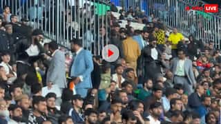 मैच के दौरान पाकिस्तान में भारत का झंडा लहरा रहा था शख्स, पुलिस ने कॉलर पकड़कर किया अरेस्ट- वीडियो वायरल