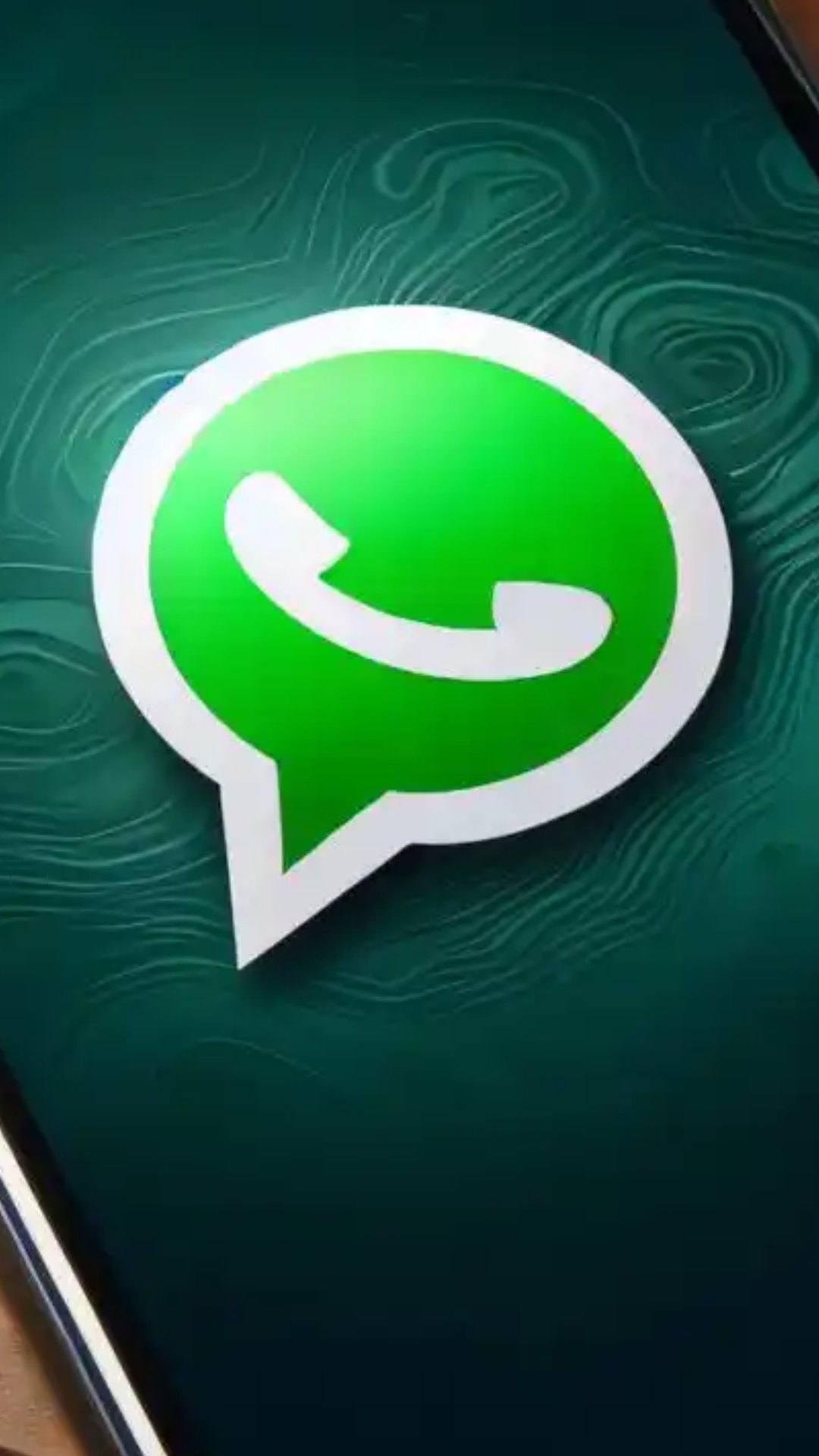 WhatsApp पूरी दुनिया में सबसे ज्यादा इस्तेमाल किए जाने वाला मेसेंजर है.