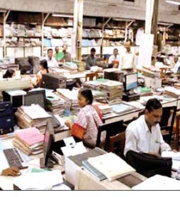 ਸਰਕਾਰੀ ਕਰਮਚਾਰੀਆਂ ਨੂੰ ਮਾਰਚ 'ਚ ਨਹੀਂ ਮਿਲੇਗੀ ਤਨਖਾਹ; ਇਸ ਕਾਰਨ ਰੋਕੀ...?