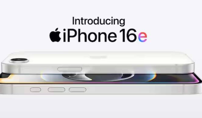 ਇਸਦਾ ਮਤਲਬ ਹੈ ਕਿ ਜੇਕਰ ਤੁਸੀਂ ਪੁਰਾਣਾ ਫ਼ੋਨ ਬਦਲਦੇ ਹੋ ਅਤੇ ਬੈਂਕ ਆਫ਼ਰ ਦਾ ਲਾਭ ਉਠਾਉਂਦੇ ਹੋ, ਤਾਂ iPhone 16e ਦੀ ਅੰਤਿਮ ਕੀਮਤ 49,900 ਰੁਪਏ ਤੱਕ ਘੱਟ ਸਕਦੀ ਹੈ। ਹਾਲਾਂਕਿ, ਐਕਸਚੇਂਜ ਵੈਲਿਊ ਤੁਹਾਡੇ ਪੁਰਾਣੇ ਫੋਨ ਦੀ ਕੰਡੀਸ਼ਨ ਅਤੇ ਮਾਡਲ 'ਤੇ ਨਿਰਭਰ ਕਰੇਗਾ। ਤੁਸੀਂ ਕੈਸ਼ੀਫਾਈ ਵਰਗੇ ਥਰਡ-ਪਾਰਟੀ ਪਲੇਟਫਾਰਮਾਂ 'ਤੇ ਵੀ ਐਕਸਚੇਂਜ ਵੈਲਿਊ ਦੀ ਤੁਲਨਾ ਕਰ ਸਕਦੇ ਹੋ।