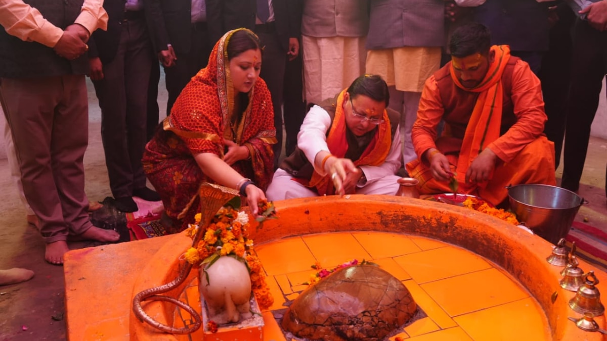 महाशिवरात्रि के मौके पर सीएम धामी ने गृहक्षेत्र के मंदिर का किया शुभारंभ, सौंदर्यीकरण के लिए दिए 1 करोड़ रुपये