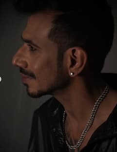 आयुष्यातला कटू आठवणी मागे सोडल्या अन् नव्या इनिंगची सुरुवात; युजवेंद्र चहलच्या नव्या लूकची जोरदार चर्चा PHOTOs