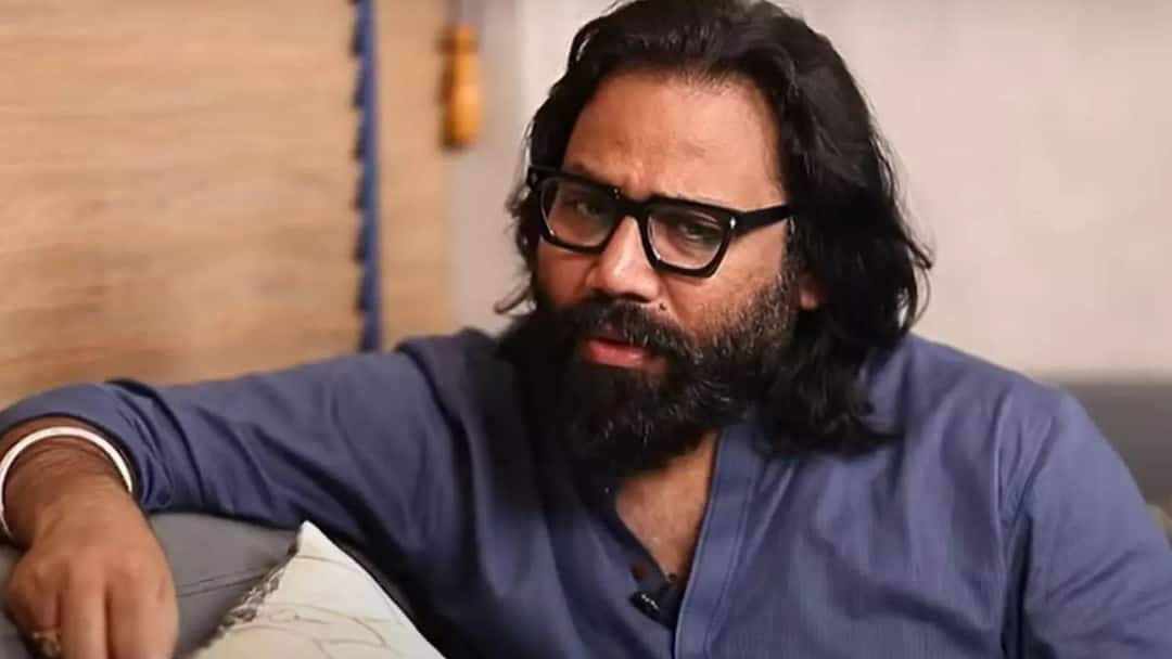 Sandeep Reddy Vanga: 'కబీర్ సింగ్'లో నటించాడని రిజెక్ట్ చేస్తారా... బడా నిర్మాణ సంస్థపై సందీప్ రెడ్డి వంగా ఫైర్ Sandeep Reddy Vanga slams big production house for rejecting an actor just because he starred in Kabir Singh Sandeep Reddy Vanga: 'కబీర్ సింగ్'లో నటించాడని రిజెక్ట్ చేస్తారా... బడా నిర్మాణ సంస్థపై సందీప్ రెడ్డి వంగా ఫైర్