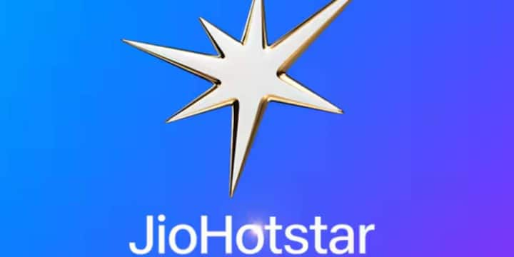 Reliance Jio ने कई प्रीपेड प्लान्स पेश किए हैं जिनमें JioHotstar सब्सक्रिप्शन फ्री मिलता है. कंपनी के 195 रुपये के डेटा पैक में 15GB हाई-स्पीड डेटा के साथ 90 दिनों के लिए JioHotstar मोबाइल सब्सक्रिप्शन मिलता है.