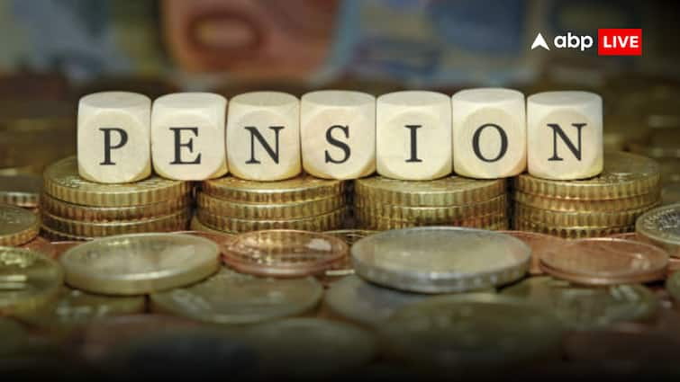 National Pension Scheme: भारत सरकार के इस फैसले से होगा फायदा! आने वाले दिनों में हर किसी के बैंक अकाउंट में आएंगे पैसे, जानें क्या है पूरा प्लान