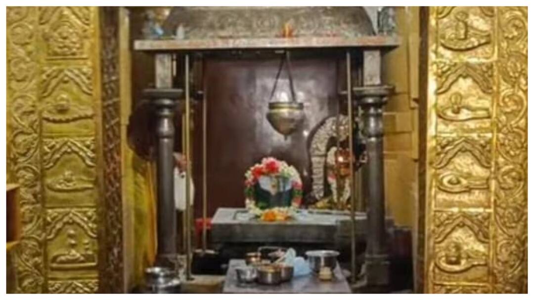 rectangle Shiva Linga is in Beeramguda Gutta temple near Hyderabad and Devotees thronged on the occasion of Shivaratri Maha Shivaratri 2025: చతురస్రాకార శివలింగం భీరంగూడ గుట్ట ఆలయ ప్రత్యేకం- శివరాత్రి రోజున పోటెత్తిన భక్తజనం