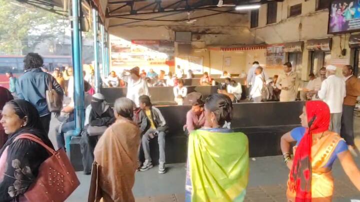 एसटी महामंडळाच्या चालकास कन्नड भाषा येत नसल्यामुळे दोन दिवसांपूर्वी कर्नाटकात मारहाण झाली होती.