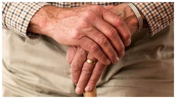 Universal Pension Scheme: దేశ ప్రజలకు కేంద్రం గుడ్ న్యూస్‌- ఉద్యోగుల్లా ప్రతి నెల పింఛన్ వచ్చే పథకానికి రూపకల్పన