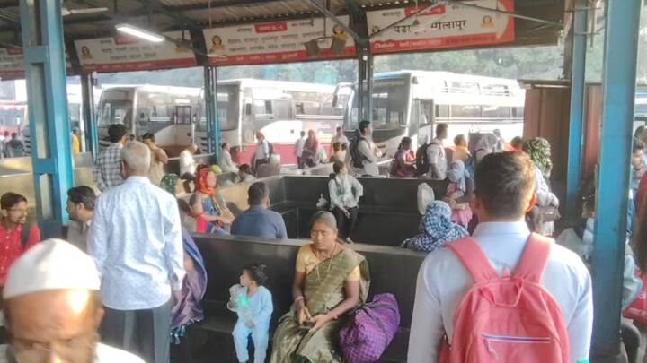 कर्नाटकची पहिली बस कोल्हापूरमध्ये दाखल झाली.