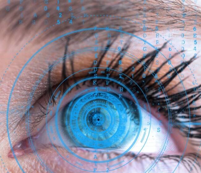 ਇੱਕ ਨਵੇਂ ਅਧਿਐਨ ਮੁਤਾਬਕ, ਰੋਜ਼ਾਨਾ 1 ਘੰਟਾ ਟੈਬਲੈੱਟ ਜਾਂ ਸਮਾਰਟਫੋਨ ‘ਤੇ ਸਮਾਂ ਬਿਤਾਉਣ ਨਾਲ ਮਾਇਓਪੀਆ ਹੋਣ ਦਾ ਖਤਰਾ ਵਧ ਸਕਦਾ ਹੈ। ਹਾਲਾਂਕਿ, ਵੱਧ ਸਮੇਂ ਤੱਕ ਸਕਰੀਨ ਦੇਖਣਾ ਅੱਖਾਂ ਦੀ ਰੋਸ਼ਨੀ ਲਈ ਨੁਕਸਾਨਦੇਹ ਹੁੰਦਾ ਹੈ, ਪਰ ਇਹ ਬਿਮਾਰੀ ਹੋਰ ਵੀ ਗੰਭੀਰ ਪਾਈ ਗਈ ਹੈ।