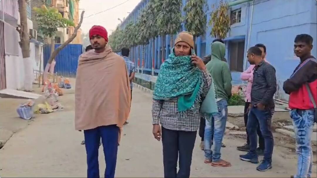 Begusarai Bus full of Baraatis hit With Milk Tanker 4 People Died Many injured ANN बेगूसराय में बारातियों से भरी मिनी बस की दूध टैंकर से टक्कर, 4 लोगों की मौत, कई घायल