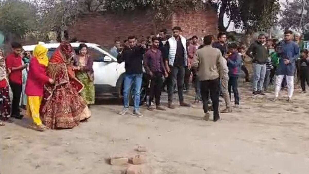 खुशी-खुशी विदा हुई दुल्हन