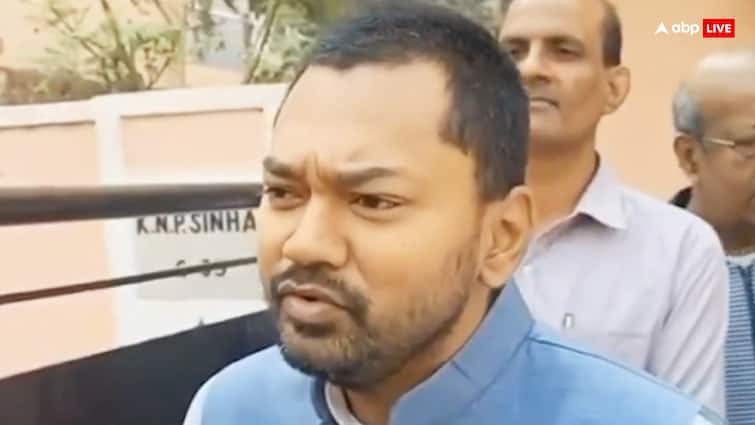 Nitish Kumar Son Counterattacks on Tejashwi Yadav and Prashant Kishor Nishant Kumar Told About CM Face तेजस्वी यादव और प्रशांत किशोर पर नीतीश कुमार के बेटे का पलटवार, निशांत ने बता दिया 2025 का CM फेस