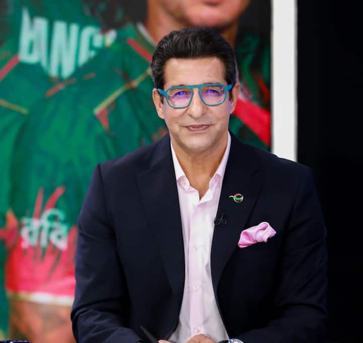 उन्होंने बेंच पर बैठे प्लेयर्स को मौका देने पर कहा कि मुझे नहीं पता लेकिन यह चिंता की बात है कि पाकिस्तान ने दोनों वर्ल्ड टेस्ट चैंपियनशिप में 7वें और 8वें पोजिशन पर खत्म किया है.