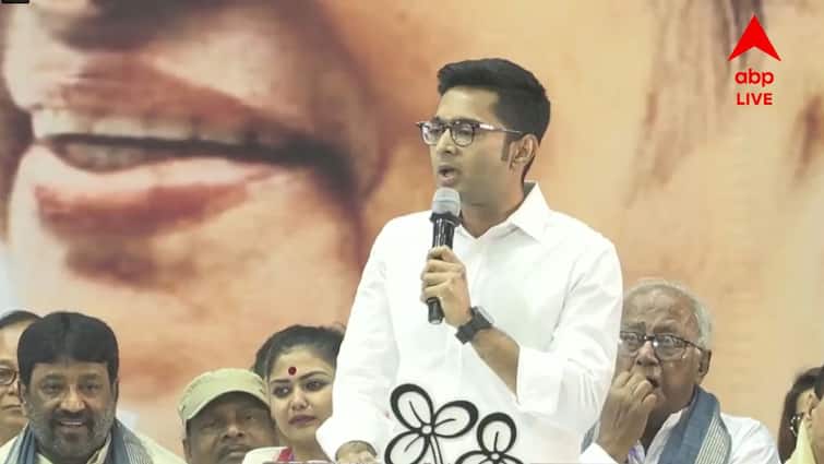 Abhishek Banerjee Attack Disruptor TMC MLA, MP, Spokesperson and many more Abhishek Banerjee: 'ল্যাজে গোবরে করে বাংলা ছাড়ার দায়িত্বটা কাঁধে তুলে নিলাম' কাদের উদ্দেশে বললেন অভিষেক?