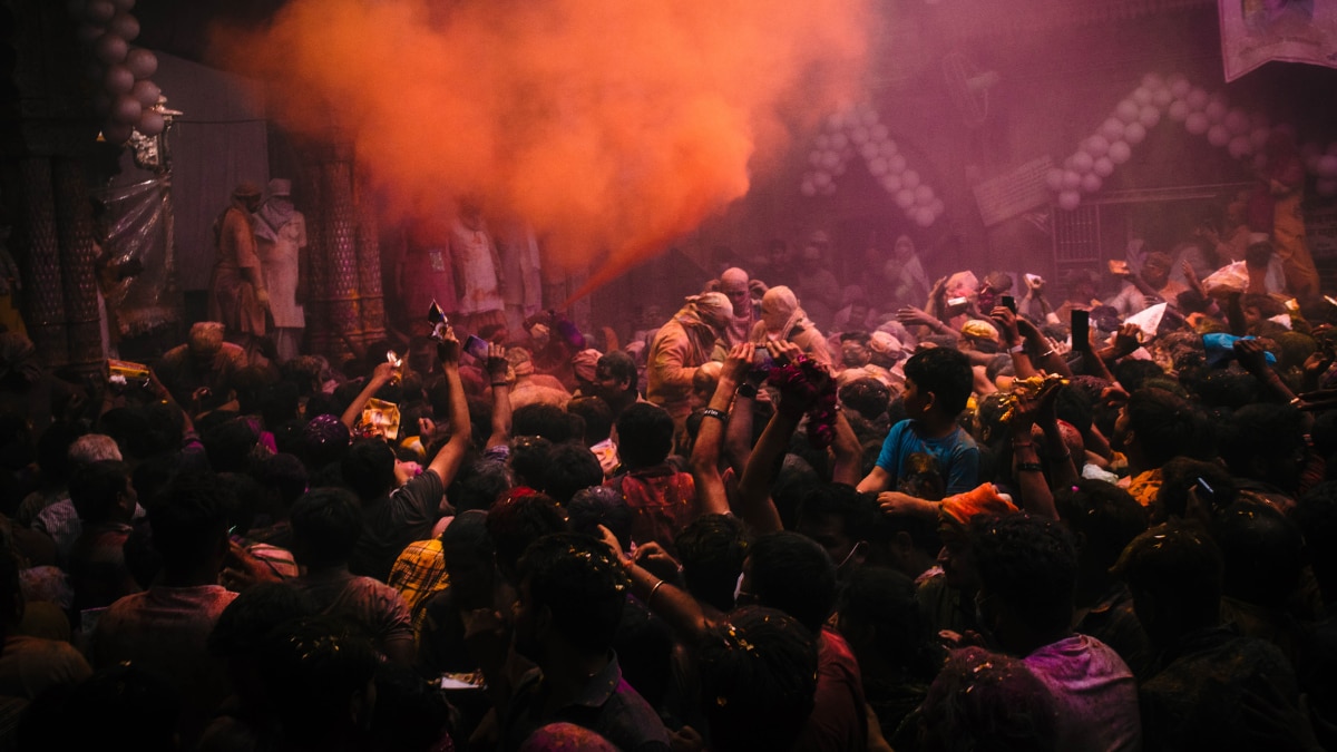 From Braj Ki Holi To Masan Holi — Best Destinations In India To Experience Holi Like Never Before