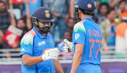 Champions Trophy 2025:  પાકિસ્તાન સામેની મેચ દરમિયાન રોહિત શર્માને સ્નાયુઓમાં ખેંચાણનો સામનો કરવો પડ્યો હતો. ન્યૂઝીલેન્ડ સામે તેને આરામ આપવામાં આવી શકે છે. જ્યારે શુભમન ગિલ આ મેચમાં કેપ્ટનશીપ કરી શકે છે.