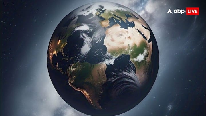 NASA says that after all estimates, it has been learned that Esteroid is moving directly towards the moon, which was moving towards the earth according to the earlier estimate.