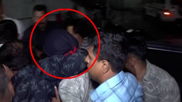 स्वारगेट पोलिसांच्या पथकाने त्याच्या गुनाट गावातून शुक्रवारी रात्री दीडच्या सुमारास ताब्यात घेतले.