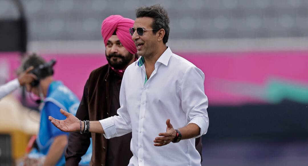 Wasim Akram Hits Back At Yograj Singh Pakistan Coaches Champions Trophy 2025 Wasim Akram Reacts After Yograj Singh's Criticism: 'When I See Pakistan Coaches...'