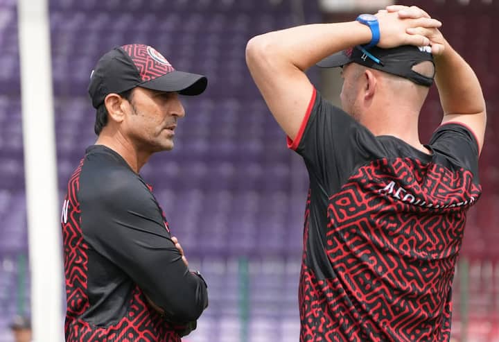 After which Afghanistan defeated England in Lahore and dropped it out of the tournament. At the same time, he has a chance to make it to the semi -finals of the Champions Trophy. The match is to be played between Australia and Afghanistan on Friday. Any team who wins this match will make a place in the semi -finals.