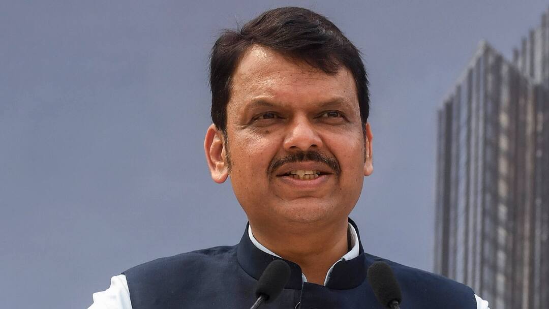 Maharashtra CM Fadnavis Arrives In Nagpur For First Time Since Mar 17 Violence, To Visit Affected Areas Today Maharashtra CM Devendra Fadnavis Arrives In Nagpur For First Time After Mar 17 Violence Maharashtra CM Fadnavis Arrives In Nagpur For First Time Since Mar 17 Violence, To Visit Affected Areas Today