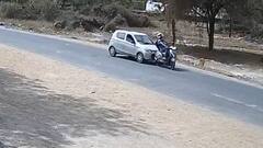 ‘તું મારી સાથે વાત કેમ નથી કરતો, મારો નંબર કેમ બ્લોક કર્યો’, યુવતીએ કારથી યુવકને મારી ટક્કર