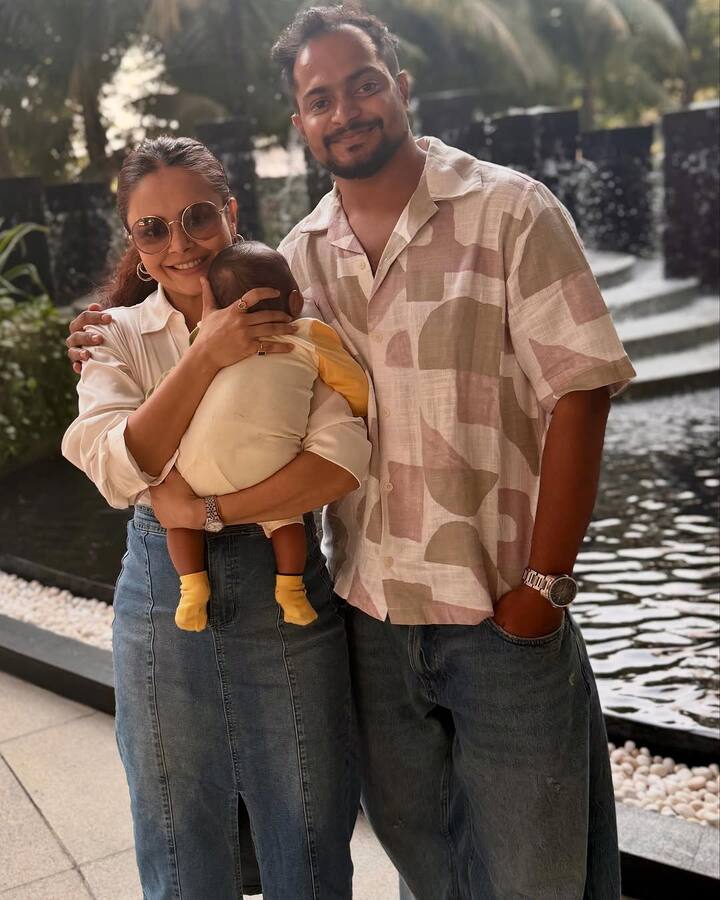 देवोलीना भट्टाचार्जी सोशल मीडिया पर काफी एक्टिव रहती हैं. जहां वो हर दिन फैंस के साथ अपनी लाइफ की हर अपडेट शेयर करती हैं.