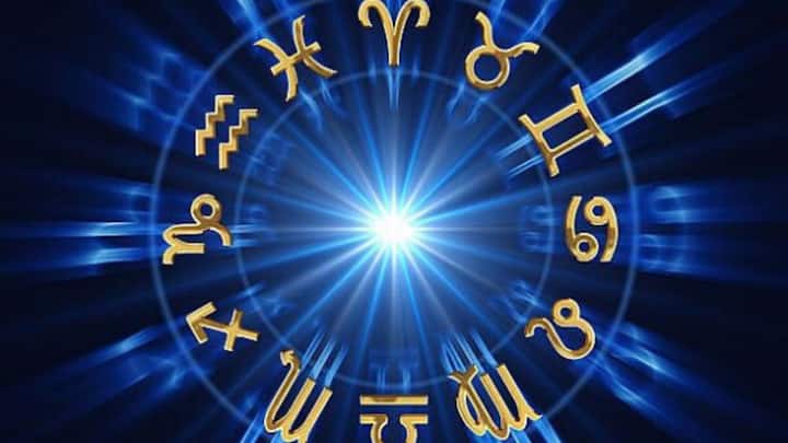 Shukra Gochar 2025 Rashifal: ਦ੍ਰਿਕ ਪੰਚਾਂਗ ਦੇ ਅਨੁਸਾਰ, ਮੰਗਲਵਾਰ 9 ਦਸੰਬਰ, 2025 ਨੂੰ ਸ਼ਾਮ ਢੱਲਣ ਤੋਂ ਪਹਿਲਾਂ 5:34 ਵਜੇ ਜੇਸ਼ਠ ਨਕਸ਼ਤਰ ਵਿੱਚ ਸੰਧਿਆ ਤੋਂ ਪਹਿਲਾਂ ਆਇਆ।