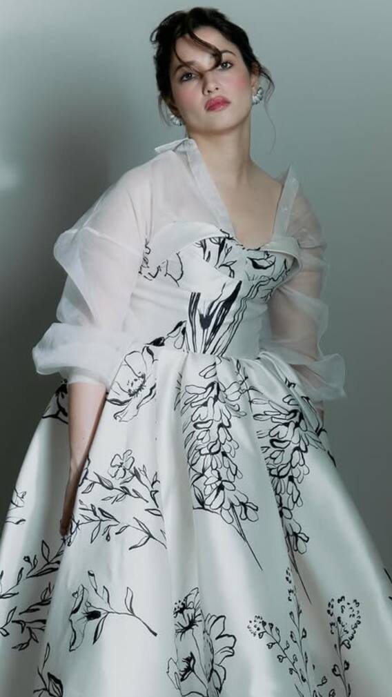 Tamannaah Bhatia Takes A Breathtaking Turn In Falguni Shane Peacock Couture