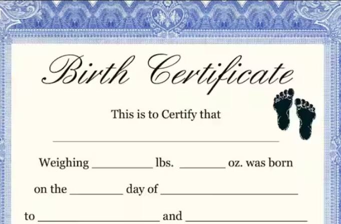 ਸਰਕਾਰ ਨੇ ਪਾਸਪੋਰਟ ਸੰਬੰਧੀ ਨਿਯਮਾਂ ਵਿੱਚ ਬਦਲਾਅ ਕੀਤਾ ਹੈ। ਹੁਣ ਪਾਸਪੋਰਟ ਬਣਾਉਣ ਲਈ ਬਰਥ ਸਰਟੀਫਿਕੇਟ ਲਾਗੂ ਕਰ ਦਿੱਤਾ ਗਿਆ ਹੈ। ਹਾਲਾਂਕਿ, ਇਹ ਨਿਯਮ ਸਾਰੇ ਲੋਕਾਂ 'ਤੇ ਲਾਗੂ ਨਹੀਂ ਹੋਵੇਗਾ।