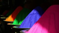 Holi Skin Care Tips: আসছে হোলি, জমিয়ে রং খেলার প্ল্যান রেডি, ত্বকের দিকে খেয়াল রাখছেন তো?