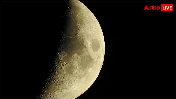 रात होना तभी बंद हो सकता है, जब चंद्रमा गायब हो जाए. हालांकि, चंद्रमा के गायब होने से पृथ्वी पर बुरा असर पड़ेगा.