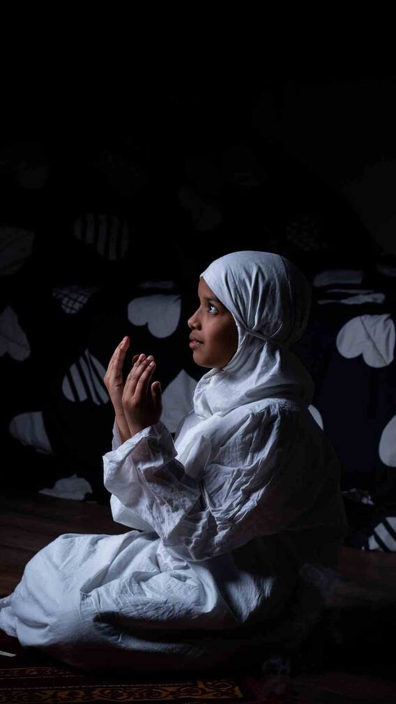 अलग-अलग तारीखों में क्यों आता है रमजान?