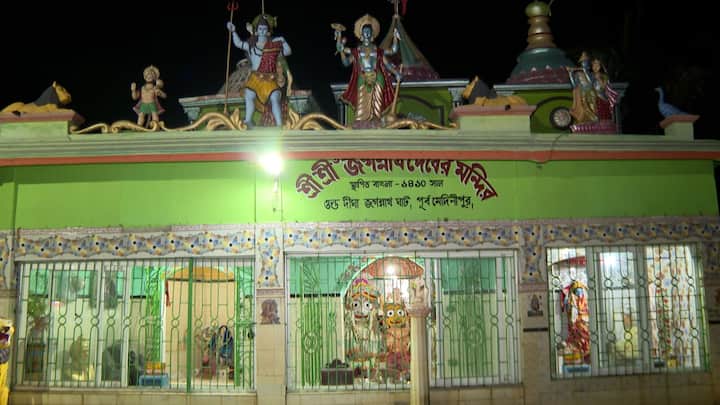 পুরীর মন্দিরের আদলে তৈরি হয়েছে এই মন্দির। উচ্চতাও সমান সমান। ২০ একর জায়গা। ২০০ কোটি টাকা খরচ। তার থেকে বেশিও খরচ হতে পারে।