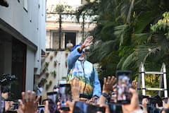 Amid Retirement Rumours, Megastar Amitabh Bachchan Greets Fans Outside His Residence, See Pics