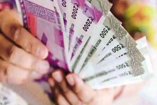 This scheme provides financial stability to retired individuals and their families. LIC's Smart Pension Plan is designed to meet various retirement needs.