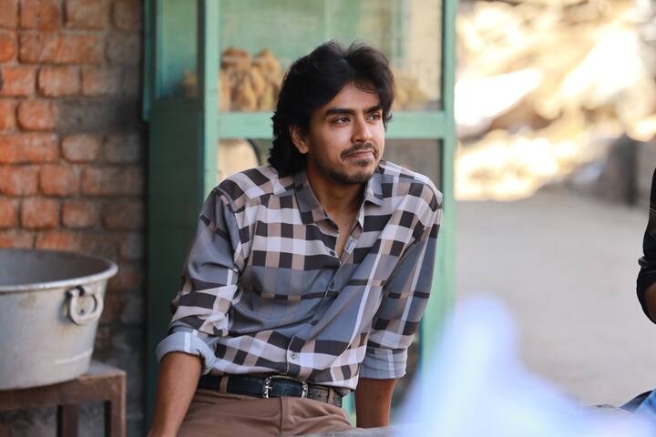 7 Reasons why Reema Kagati's 'Superboy of Malegaon' is one-day; In the pics 7 Authentic representation of small-city India: Superboys of Melagaon offer a authentic representation of small town India, showcasing its people's aspirations, conflicts and victory. The depiction of the vibrant culture of the city and the flexibility of its inhabitants is both heartbreaking and inspiring.