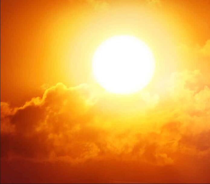 हवामान विभागाने दिलेल्या इशाऱ्यानुसार,मार्च ते मे दरम्यान देशभरात तीव्र उष्णतेच्या लाटा आणि तापमान वाढीचे संकेत देण्यात आले आहेत.